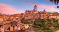 Una passeggiata romantica a Siena