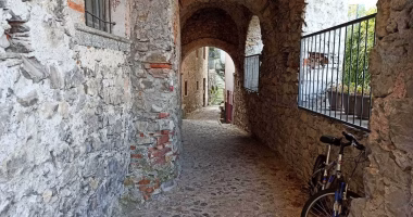 Borgo di Sormazzana: alla scoperta di una perla sul lago di Como