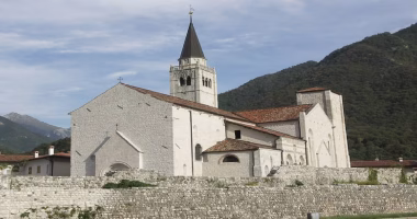 Venzone: il borgo fortificato meglio conservato del Friuli-Venezia Giulia