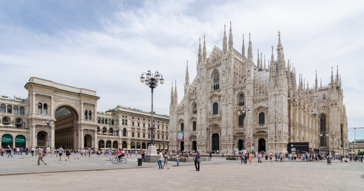 La Fondazione Pasquinelli di Milano ospita fino al 31 gennaio 2025 la mostra dedicata all’artista e poeta Dome Bulfaro.