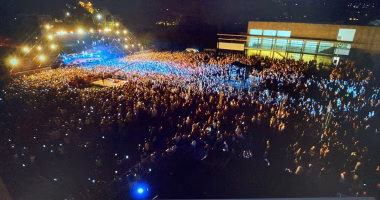 coca cola pizza village