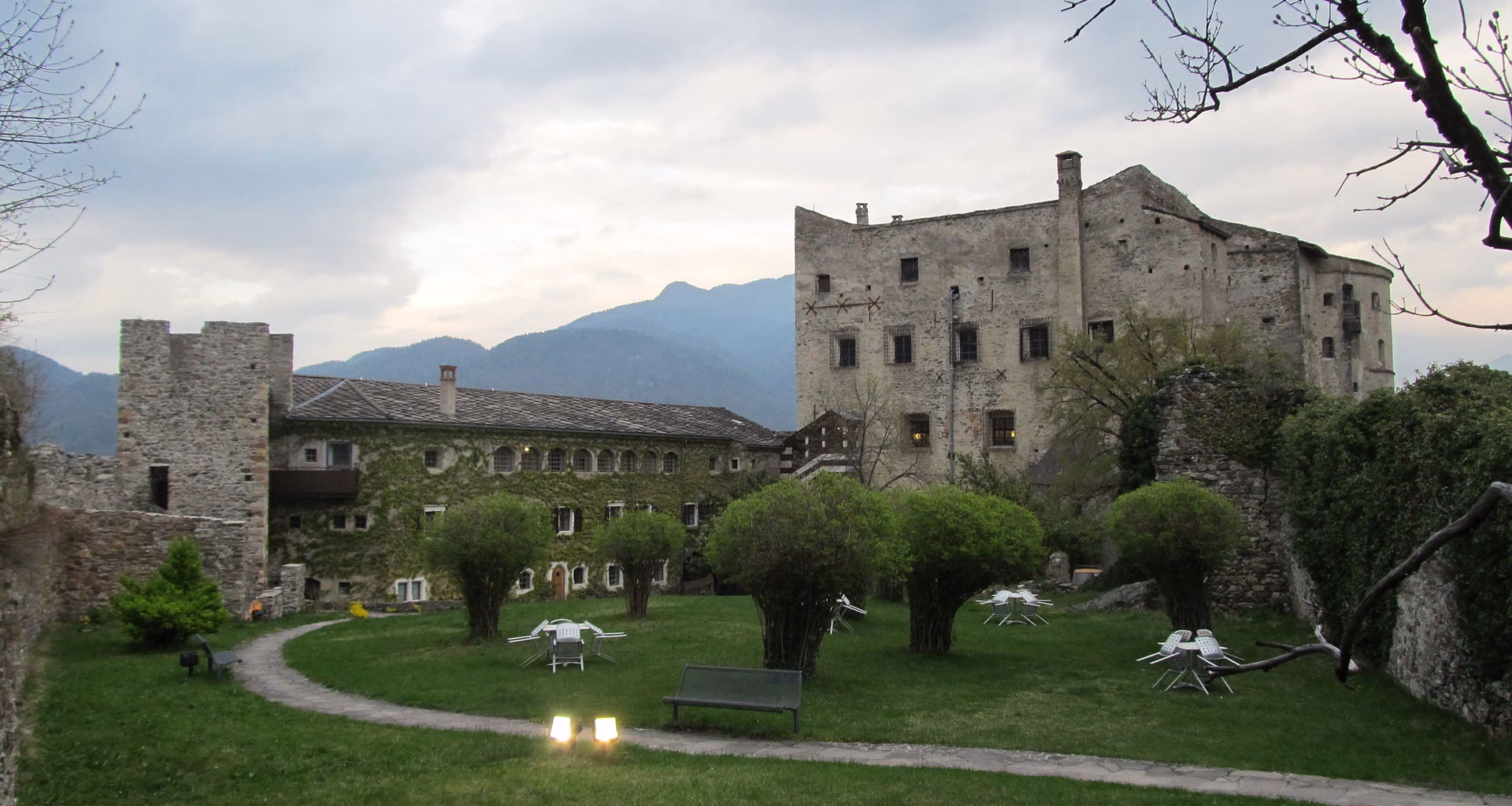 Dormire in un castello, per una vacanza da sogno