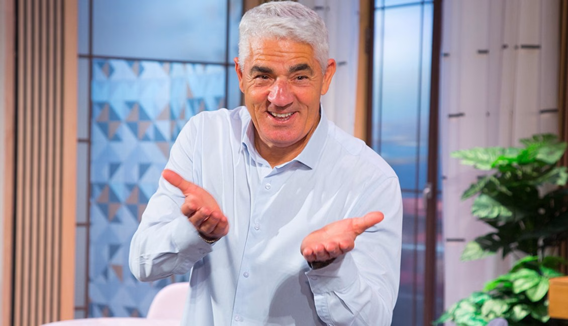 Biagio Izzo apre la stagione teatrale del Sannazaro con "Finché giudice non ci separi"