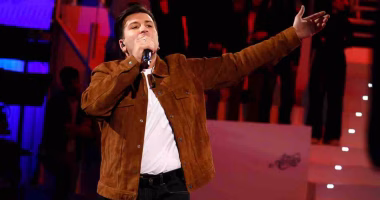 Chi è Eddie Brock tra i big di Sanremo