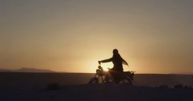 Wanted Cinema è lieta di portare nei cinema italiani come evento speciale l’8, 9, 10 e 11 marzo il documentario SCALFIRE LA ROCCIA - Cutting Through Rocks