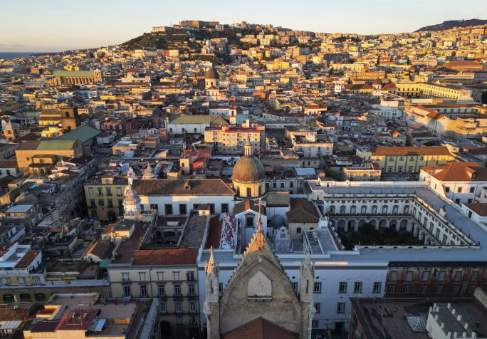 vista dai tetti del duomo di napoli