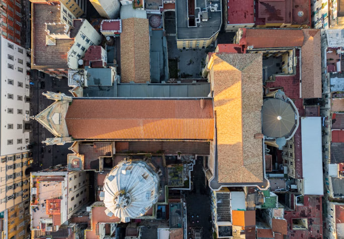 vista dall'alto duomo di napoli