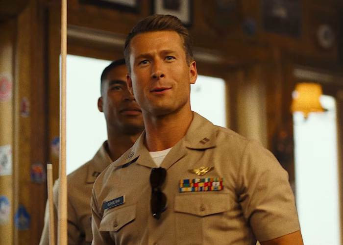 Glen Powell in Top Gun: Maverick